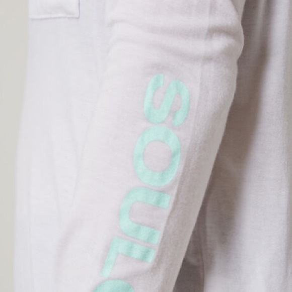 Soulcycle white long sleeve top *NEW WITH TAGS* - Picture 3 of 10